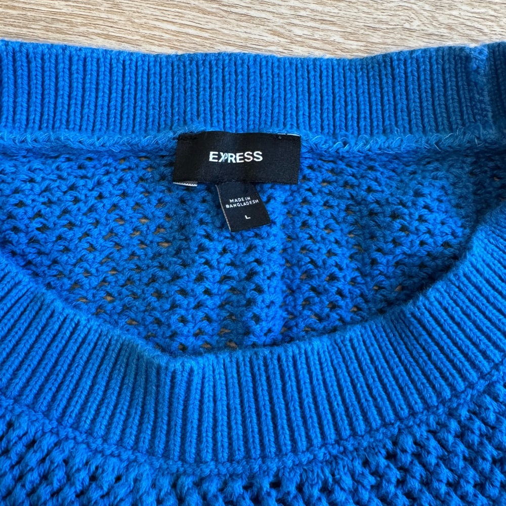 Express women’s oversized sweater - Picture 2 of 3